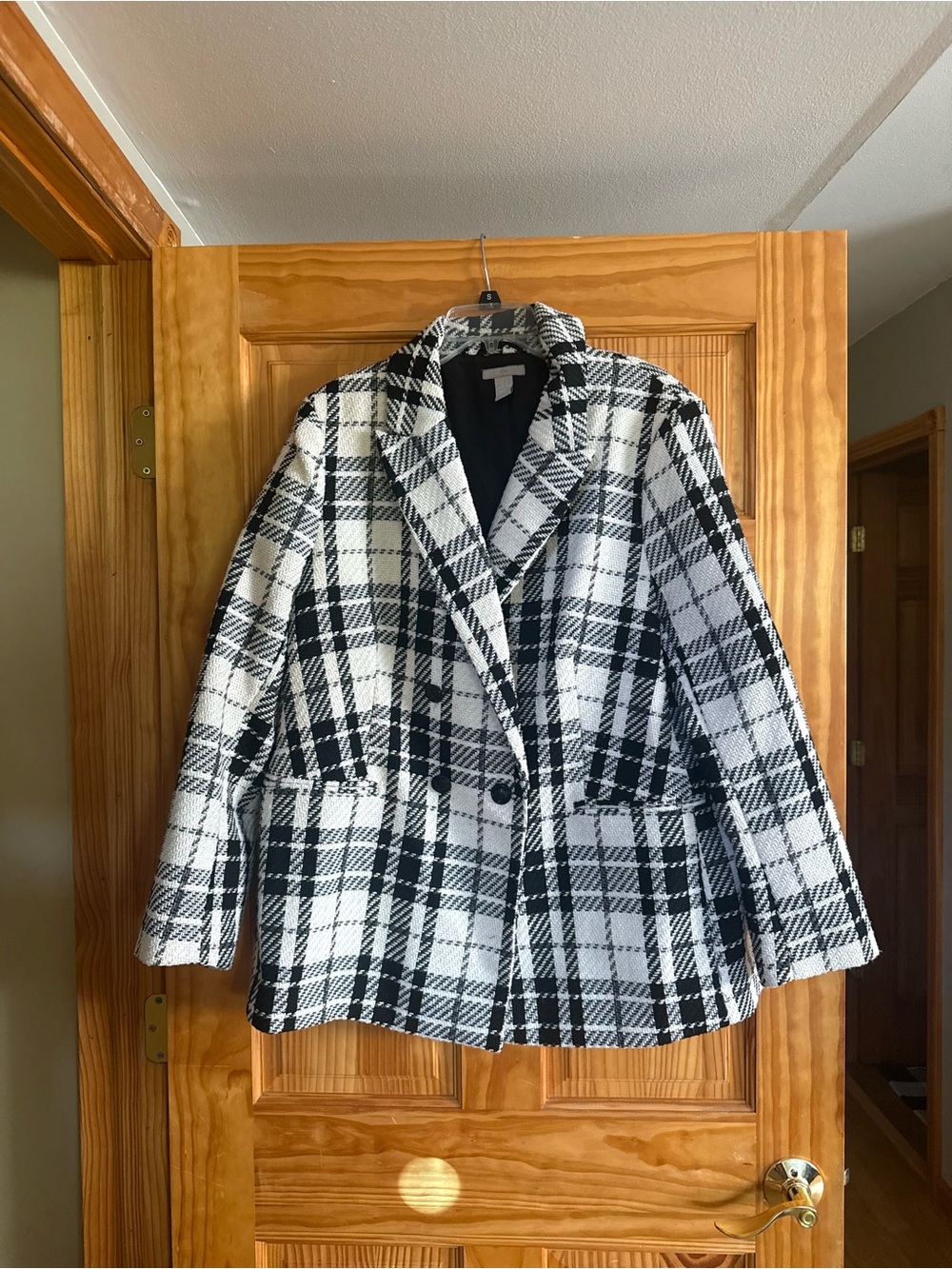 H&M Black and White Plaid Single-Button Blazer Jacket